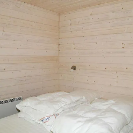 6 Person Holiday In Bl Vand בית נופש *
