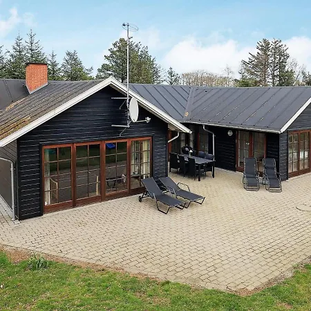 6 Person Holiday In Bl Vand בית נופש